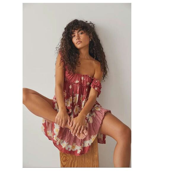 Free People Dresses & Skirts - Free People Bali Wild Daisy Babydoll Dress Renaissance Red Combo Size Large $88